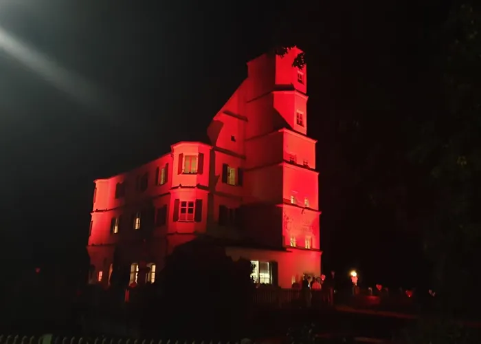 Πανσιόν Schloss Kalteneck 3*